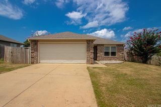 102 Riveria Cove, Benton, AR 72015