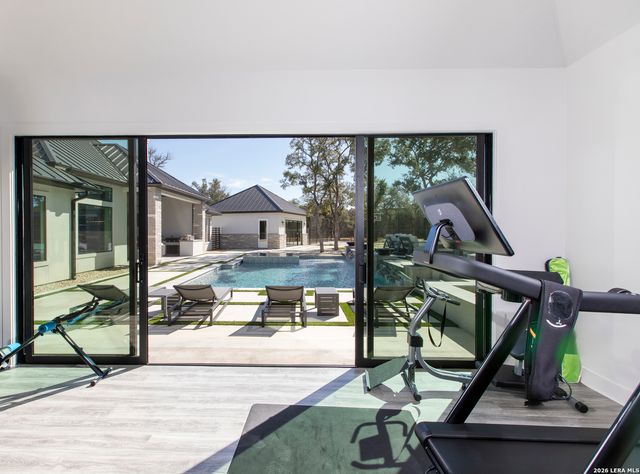 562 Ranch Valley, Fair Oaks Ranch, TX 78015