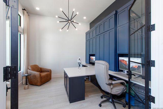 562 Ranch Valley, Fair Oaks Ranch, TX 78015