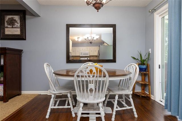 7513 W High Drive, Pleasant Valley, MO 64068