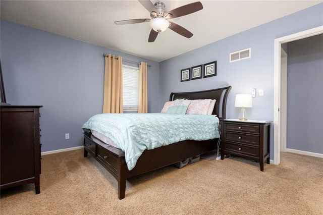 7513 W High Drive, Pleasant Valley, MO 64068