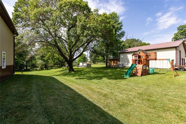 7513 W High Drive, Pleasant Valley, MO 64068