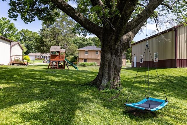 7513 W High Drive, Pleasant Valley, MO 64068