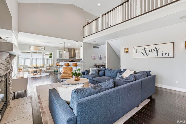 30216 Copperwoods Drive, Granger, IN 46530