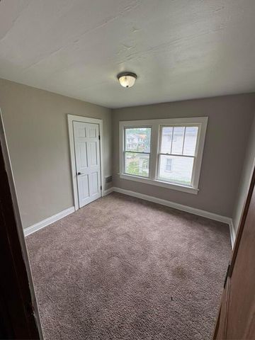 736 Seymour Avenue, Columbus, OH 43205