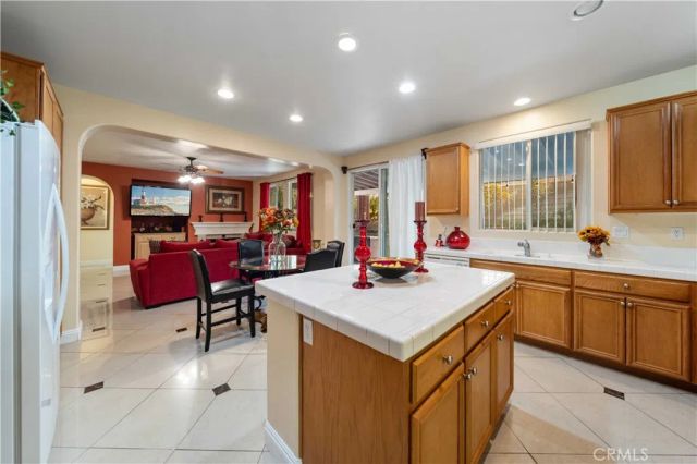 4818 Jade Court, Lancaster, CA 93536
