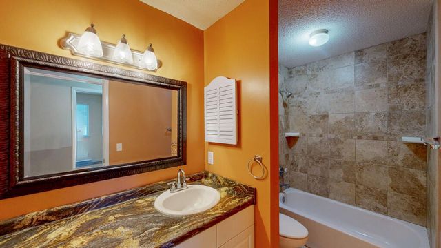 1102 Northfield Circle, Dothan, AL 36303