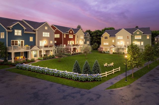 81 Oxbow Road 39-3, Raynham, MA 02767