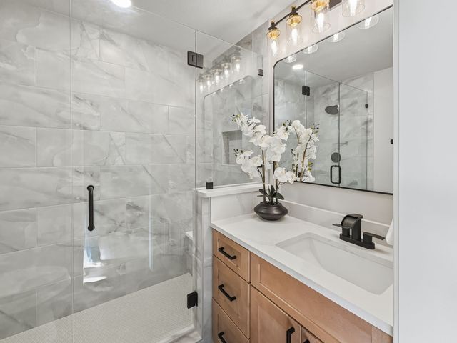 2110 Cedarcrest Drive, Carrollton, TX 75007