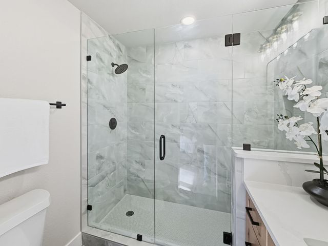 2110 Cedarcrest Drive, Carrollton, TX 75007