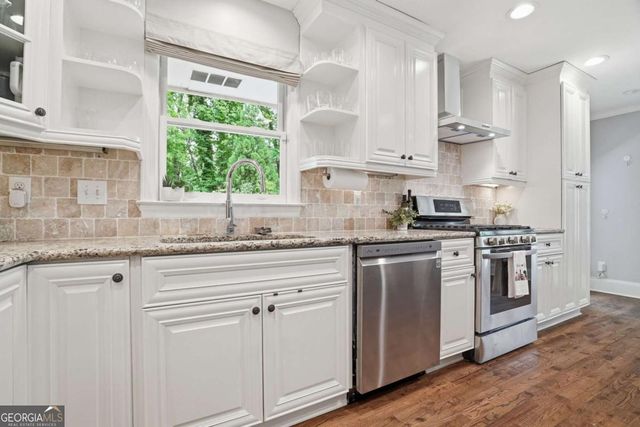 1850 Fern Creek Lane NE, Atlanta, GA 30329