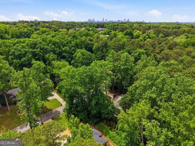 1850 Fern Creek Lane NE, Atlanta, GA 30329