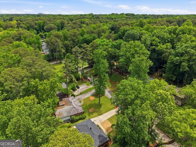 1850 Fern Creek Lane NE, Atlanta, GA 30329