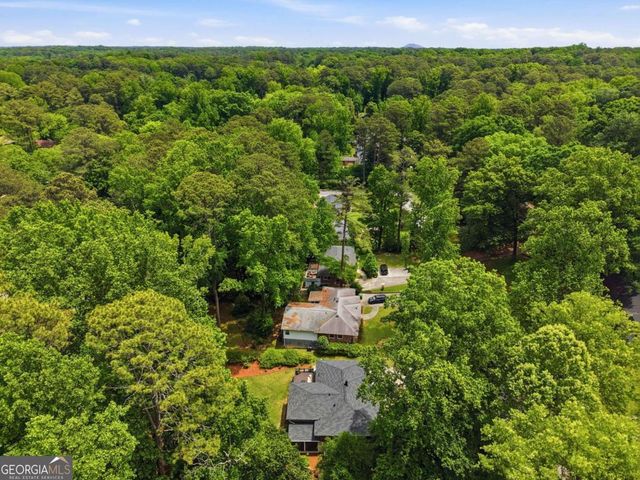 1850 Fern Creek Lane NE, Atlanta, GA 30329
