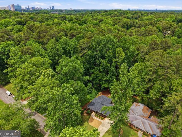 1850 Fern Creek Lane NE, Atlanta, GA 30329