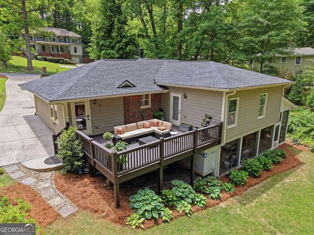 1850 Fern Creek Lane NE, Atlanta, GA 30329