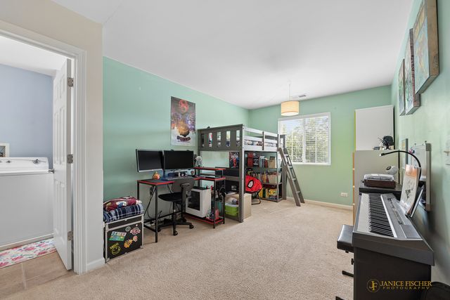 1481 Yosemite Circle, Crystal Lake, IL 60014