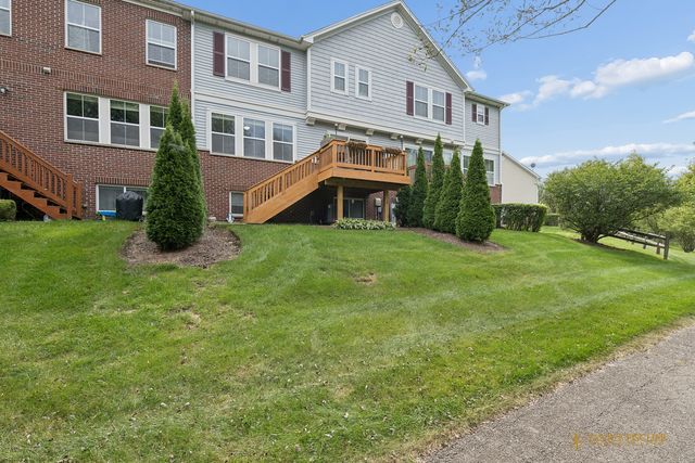 1481 Yosemite Circle, Crystal Lake, IL 60014