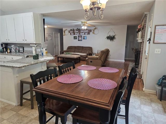 118 Bradford Place, Stockbridge, GA 30281