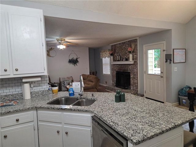 118 Bradford Place, Stockbridge, GA 30281