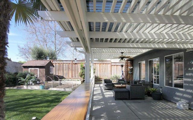 2155 Beachwood Court, Hollister, CA 95023