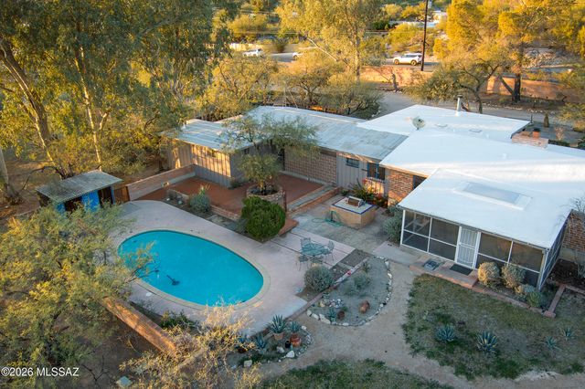 4130 E River Road, Tucson, AZ 85718