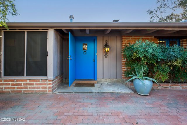4130 E River Road, Tucson, AZ 85718