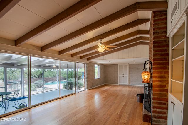 4130 E River Road, Tucson, AZ 85718