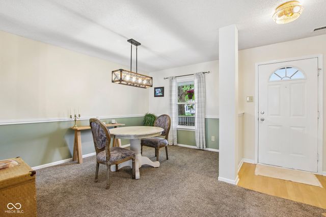 10047 Sapphire Berry Lane, Fishers, IN 46038