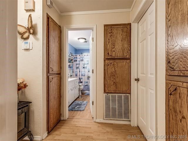 206 Lackey Drive, Eufaula, OK 74432