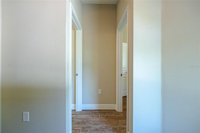 1908 W NASSAU STREET, Tampa, FL 33607