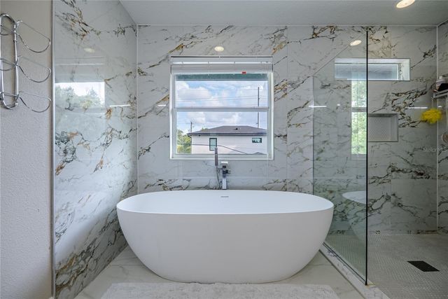 1908 W NASSAU STREET, Tampa, FL 33607