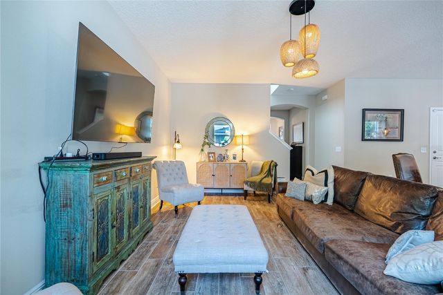1908 W NASSAU STREET, Tampa, FL 33607