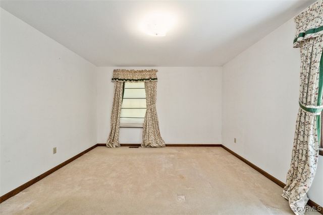 7303 Old Town Rd, Prince George, VA 23875