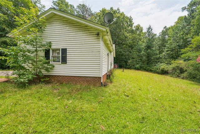 7303 Old Town Rd, Prince George, VA 23875
