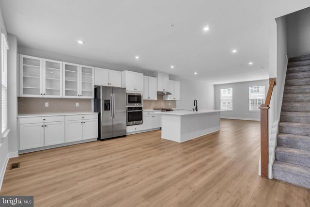 9 FOXWOOD DR, Hainesport, NJ 08036