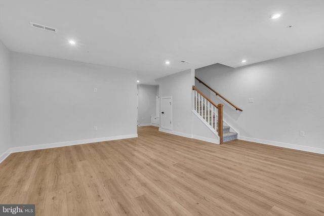 9 FOXWOOD DR, Hainesport, NJ 08036