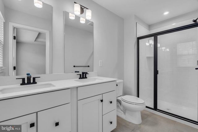 9 FOXWOOD DR, Hainesport, NJ 08036