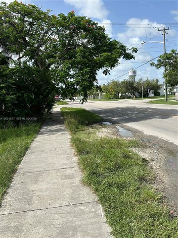 538 NW 6th Ave, Homestead, FL 33030