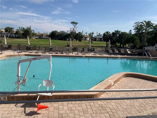 17160 Hawks Nest # 9, Fort Myers, FL 33908