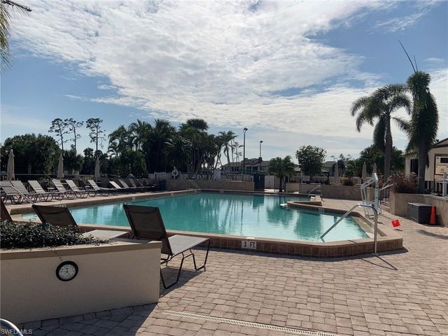 17160 Hawks Nest # 9, Fort Myers, FL 33908