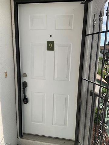 17160 Hawks Nest # 9, Fort Myers, FL 33908