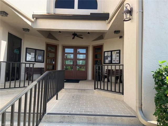 17160 Hawks Nest # 9, Fort Myers, FL 33908