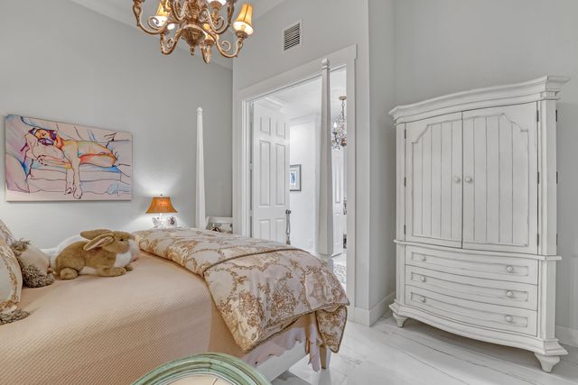 7807 Ironhorse Boulevard, West Palm Beach, FL 33412