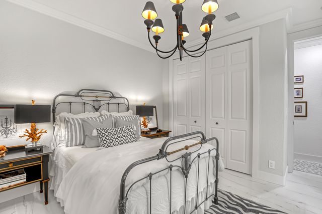 7807 Ironhorse Boulevard, West Palm Beach, FL 33412