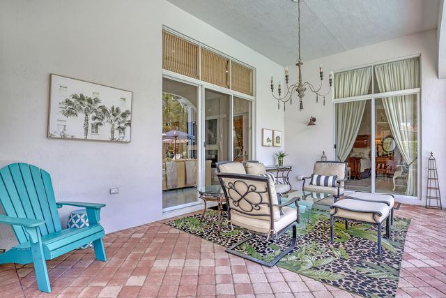 7807 Ironhorse Boulevard, West Palm Beach, FL 33412