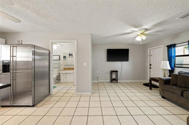 15509 CASEY ROAD A, Tampa, FL 33624