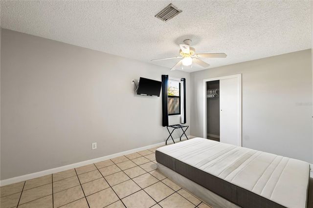 15509 CASEY ROAD A, Tampa, FL 33624