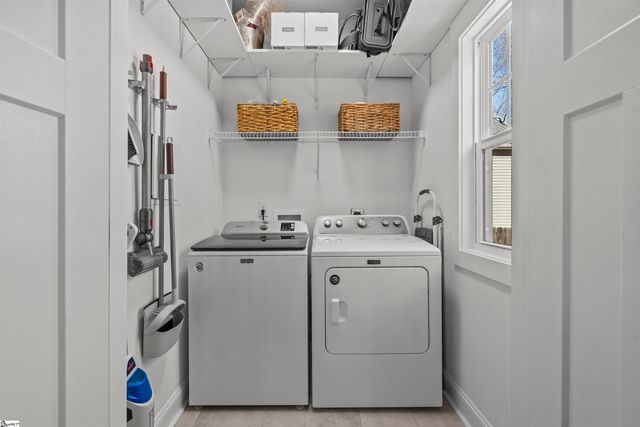 105 Burgess Avenue, Greenville, SC 29609