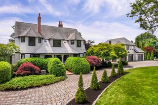 419 & 425 York Street, York, ME 03911